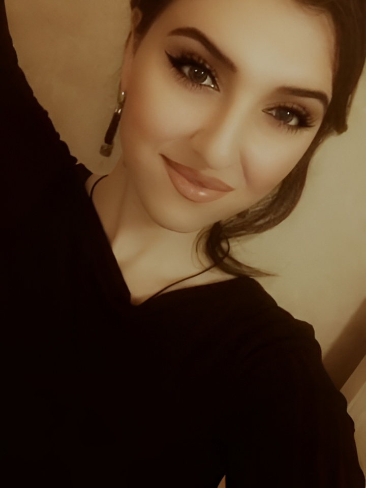 Валентина привлекальеная девушка из Звенигорода цена от 2000 руб