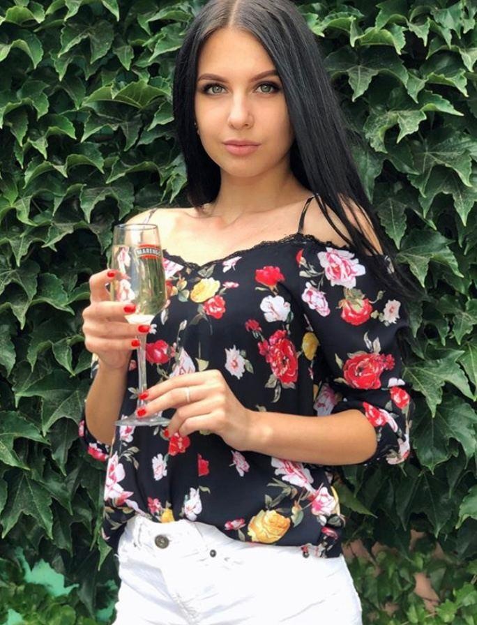 Индивидуалка 🎥 Алеся, доступна для личного знакомства от 5000 руб