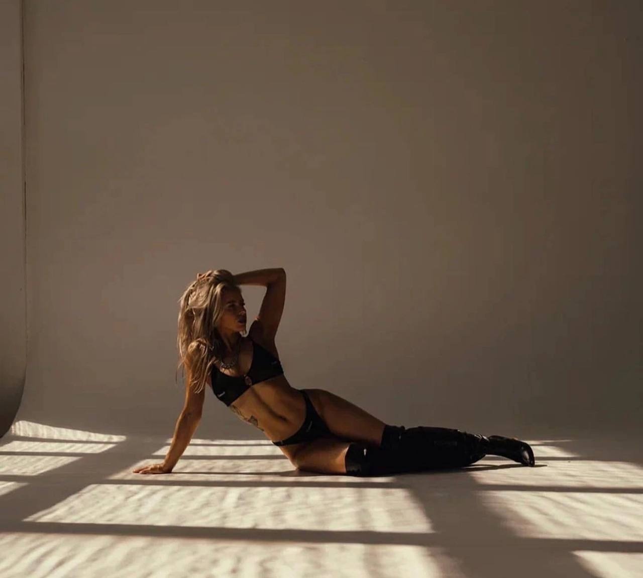 Анжела привлекальеная девушка из Звенигорода цена от 4000 руб