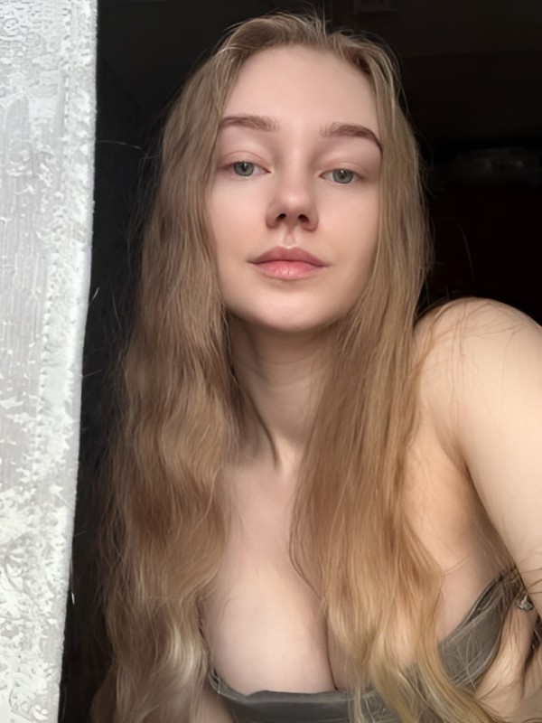 Лиза привлекательная девушка из Звенигорода цена от 1500 руб